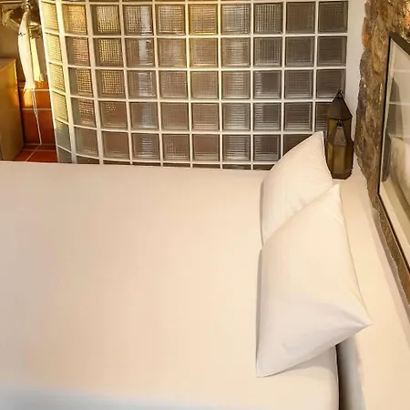 Beachfront Nest - Aspa's Getaway Inn *
