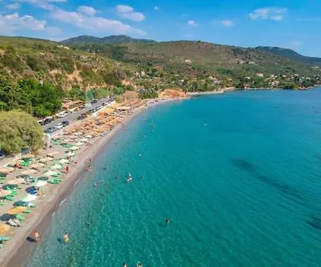 Beachfront Nest - Aspa's Getaway Avia