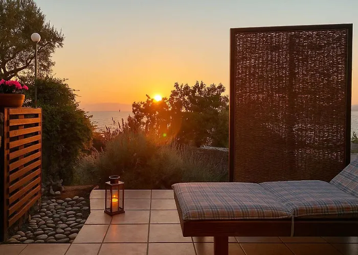 Herberg Beachfront Nest - Aspa's Getaway